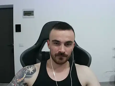 Snapshot of mu5clemania2 chatting on February 2025 06:01:02 PM mu5clemania2 online show from February 2025 06:01:02 PM