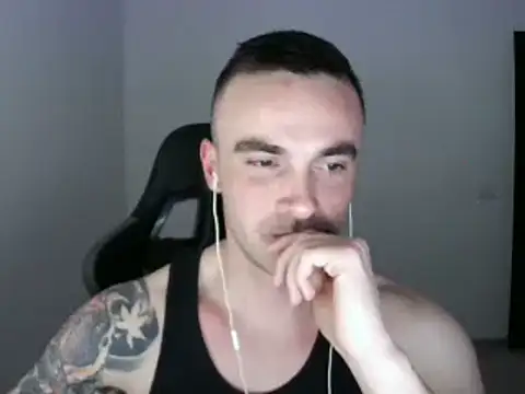 Snapshot of mu5clemania2 chatting on March 2025 06:30:01 PM mu5clemania2 online show from March 2025 06:30:01 PM