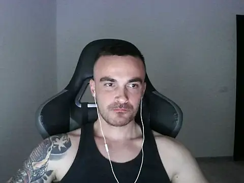 Snapshot of mu5clemania2 chatting on March 2025 06:11:02 PM mu5clemania2 online show from March 2025 06:11:02 PM