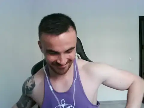 Snapshot of mu5clemania2 chatting on March 2025 02:23:01 PM mu5clemania2 online show from March 2025 02:23:01 PM