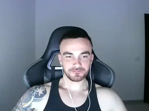 Snapshot of mu5clemania2 chatting on March 2025 06:01:01 PM mu5clemania2 online show from March 2025 06:01:01 PM