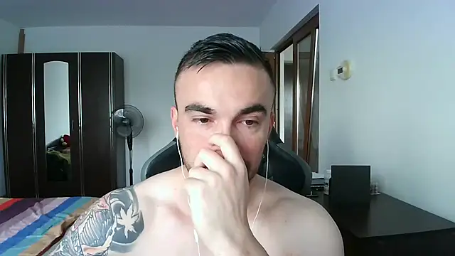 Snapshot of mu5clemania2 chatting on September 2025 04:56:02 AM mu5clemania2 online show from September 2025 04:56:02 AM