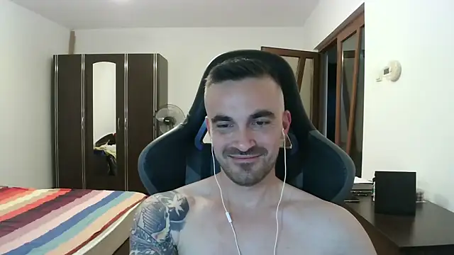 Snapshot of mu5clemania2 chatting on September 2025 04:07:01 PM mu5clemania2 online show from September 2025 04:07:01 PM