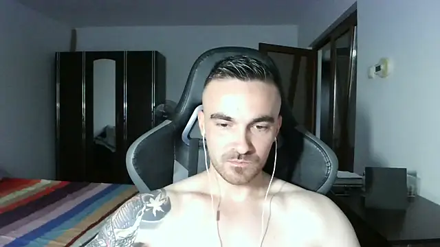 Snapshot of mu5clemania2 chatting on September 2025 04:12:01 AM mu5clemania2 online show from September 2025 04:12:01 AM