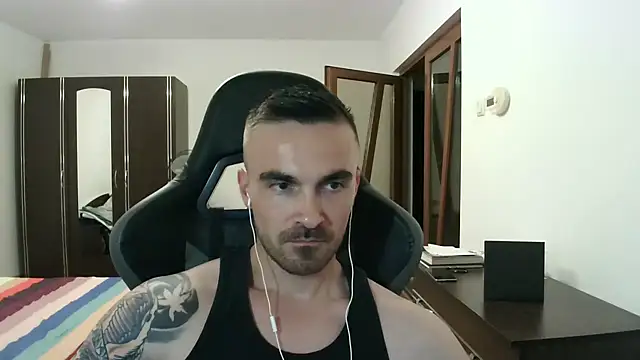 Snapshot of mu5clemania2 chatting on September 2025 05:24:02 PM mu5clemania2 online show from September 2025 05:24:02 PM