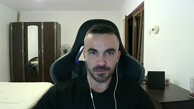 Snapshot of mu5clemania2 chatting on September 2025 05:29:02 PM mu5clemania2 online show from September 2025 05:29:02 PM