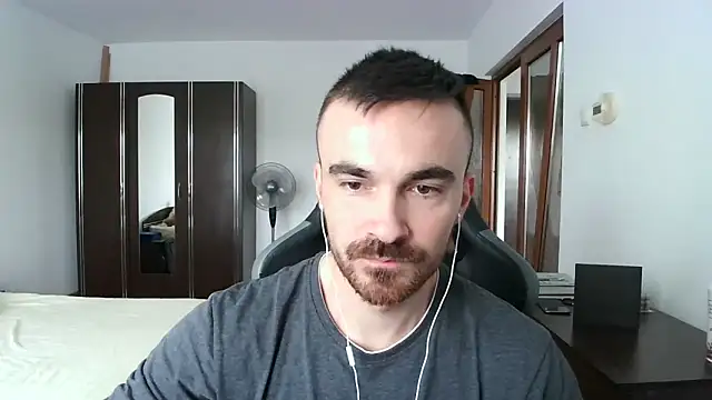 Snapshot of mu5clemania2 chatting on October 2025 06:45:01 AM mu5clemania2 online show from October 2025 06:45:01 AM