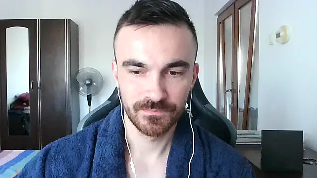 Snapshot of mu5clemania2 chatting on October 2025 06:14:02 AM mu5clemania2 online show from October 2025 06:14:02 AM