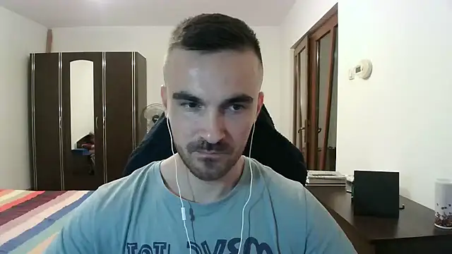 Snapshot of mu5clemania2 chatting on October 2025 05:55:02 PM mu5clemania2 online show from October 2025 05:55:02 PM