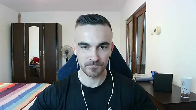 Snapshot of mu5clemania2 chatting on November 2025 01:56:02 PM mu5clemania2 online show from November 2025 01:56:02 PM