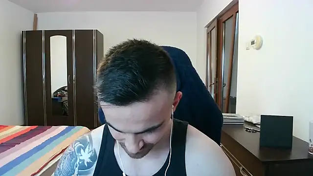 Snapshot of mu5clemania2 chatting on November 2025 01:53:02 PM mu5clemania2 online show from November 2025 01:53:02 PM