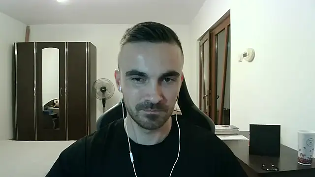 Snapshot of mu5clemania2 chatting on December 2025 07:53:02 PM mu5clemania2 online show from December 2025 07:53:02 PM