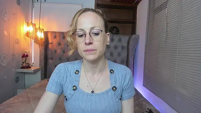 Snapshot of SammySanders chatting on February 2025 12:08:01 PM SammySanders online show from February 2025 12:08:01 PM