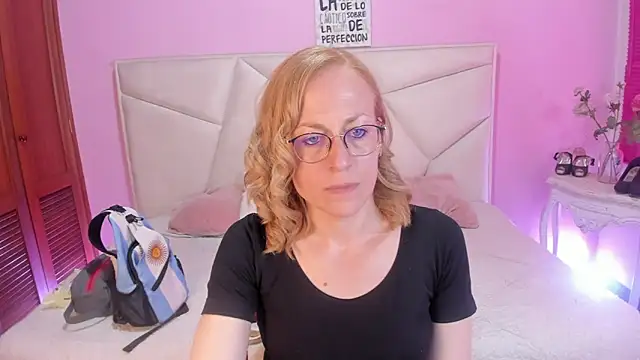 Snapshot of SammySanders chatting on November 2025 03:23:02 PM SammySanders online show from November 2025 03:23:02 PM