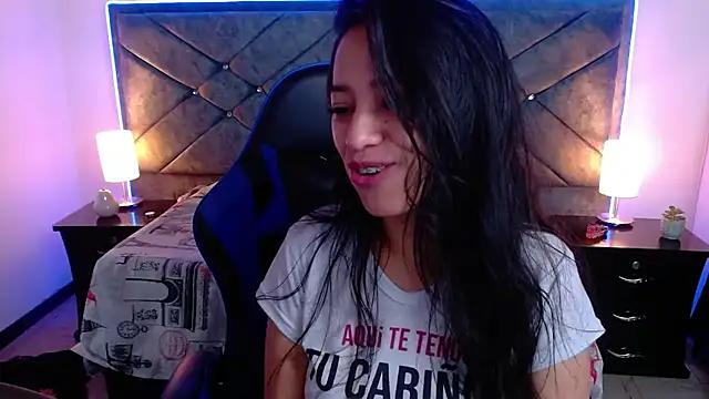 Snapshot of Julietacollins06 chatting on November 2025 01:11:01 PM Julietacollins06 online show from November 2025 01:11:01 PM