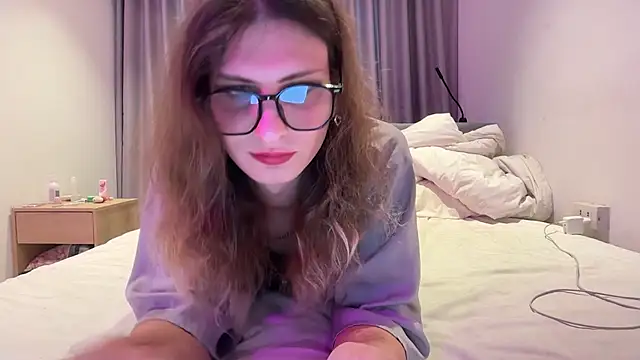 Alice Pinkhead online show from June 2026 08:04:02 AM