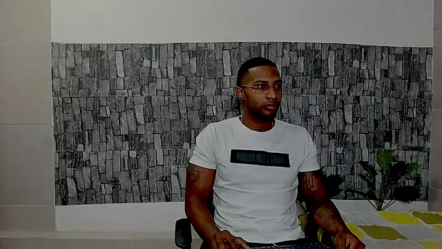 Snapshot of Joseephjackson chatting on February 2025 02:11:02 PM Joseephjackson online show from February 2025 02:11:02 PM