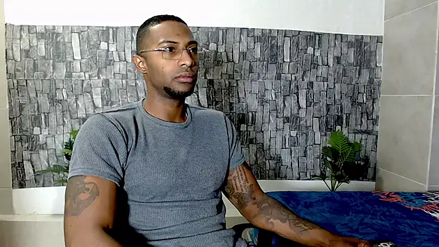 Snapshot of Joseephjackson chatting on March 2025 03:56:01 PM Joseephjackson online show from March 2025 03:56:01 PM