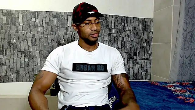 Snapshot of Joseephjackson chatting on March 2025 04:33:01 PM Joseephjackson online show from March 2025 04:33:01 PM