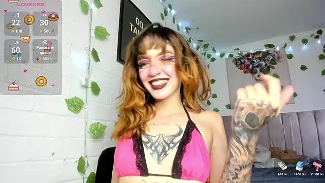 katt  black   online show from November 2025 09:17:01 PM