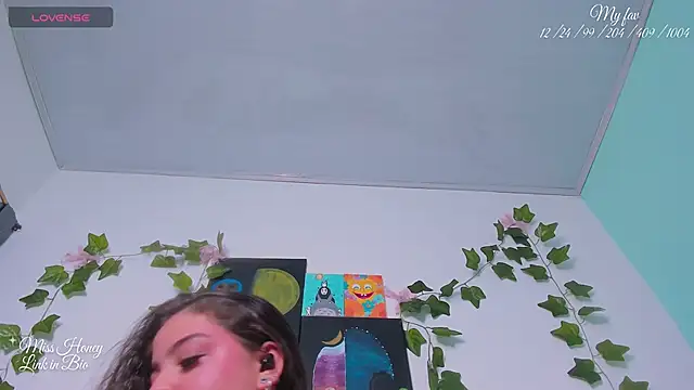 Mxss Honey online show from September 2025 09:20:01 AM