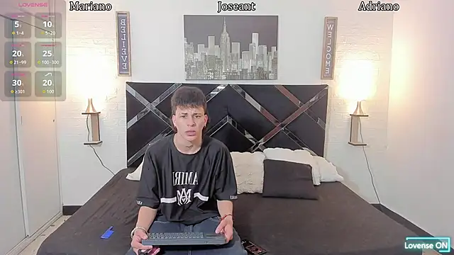 nakedfoam1 online show from September 2025 03:07:02 AM