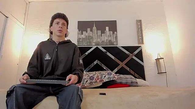 nakedfoam1 online show from November 2025 04:56:02 AM