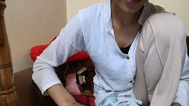 Srabontii online show from November 2025 05:02:01 AM