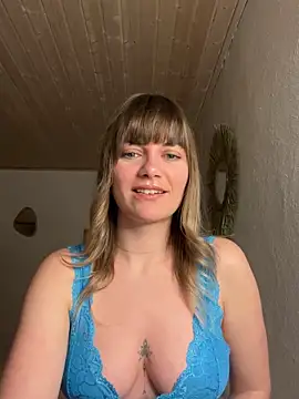 Snapshot of Milla__one chatting on February 2025 07:52:02 PM Milla  one online show from February 2025 07:52:02 PM