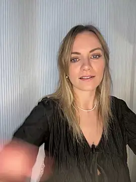 Snapshot of Milla__one chatting on September 2025 01:36:02 PM Milla  one online show from September 2025 01:36:02 PM