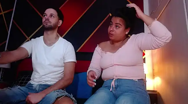 CindyandCarlo online show from January 2025 04:05:01 PM