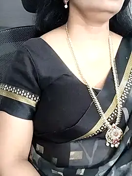 Snapshot of Deepthi_Mysore chatting on January 2025 07:49:01 PM Deepthi Mysore online show from January 2025 07:49:01 PM