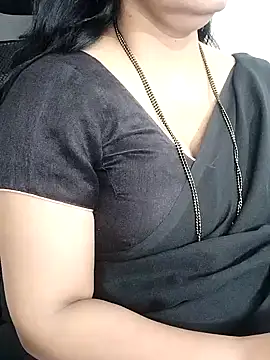 Snapshot of Deepthi_Mysore chatting on February 2025 09:45:02 PM Deepthi Mysore online show from February 2025 09:45:02 PM