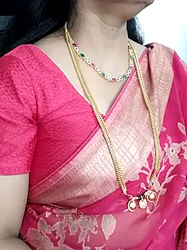 Snapshot of Deepthi_Mysore chatting on February 2025 11:19:02 PM Deepthi Mysore online show from February 2025 11:19:02 PM