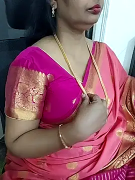 Snapshot of Deepthi_Mysore chatting on February 2025 01:49:02 PM Deepthi Mysore online show from February 2025 01:49:02 PM