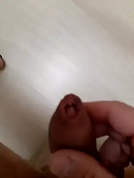 Snapshot of Sperma-V-rotik chatting on January 2025 03:45:01 PM Sperma-V-rotik online show from January 2025 03:45:01 PM