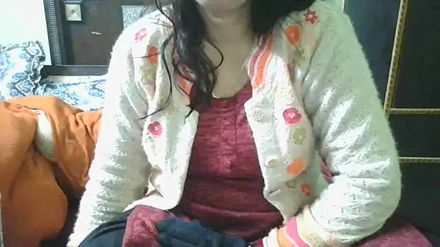 couplesuni online show from December 2025 04:29:02 AM