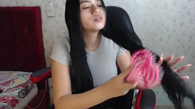 Snapshot of kayla_k18 chatting on November 2025 03:27:01 AM kayla k18 online show from November 2025 03:27:01 AM