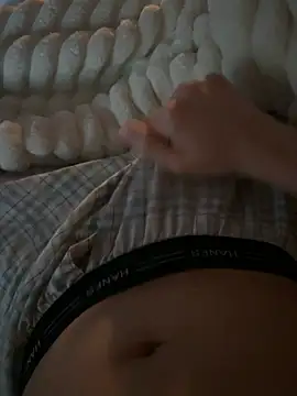 JustBoredHere11 online show from April 2026 12:50:01 AM