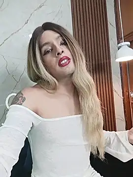 Snapshot of LukaCastillo chatting on November 2025 10:09:02 PM LukaCastillo online show from November 2025 10:09:02 PM