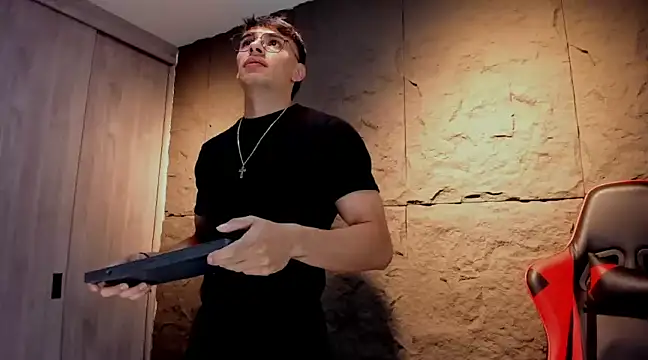 Snapshot of joseph_boy chatting on March 2025 12:52:02 PM joseph boy online show from March 2025 12:52:02 PM