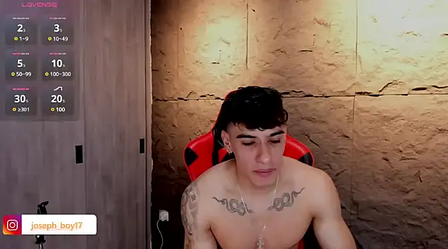 Snapshot of joseph_boy chatting on March 2025 04:01:02 PM joseph boy online show from March 2025 04:01:02 PM