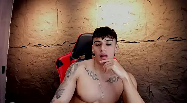 Snapshot of joseph_boy chatting on March 2025 04:11:02 PM joseph boy online show from March 2025 04:11:02 PM