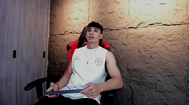 Snapshot of joseph_boy chatting on March 2025 02:58:01 PM joseph boy online show from March 2025 02:58:01 PM