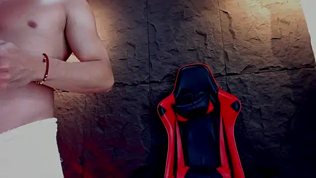 Snapshot of joseph_boy chatting on October 2025 11:20:02 AM joseph boy online show from October 2025 11:20:02 AM