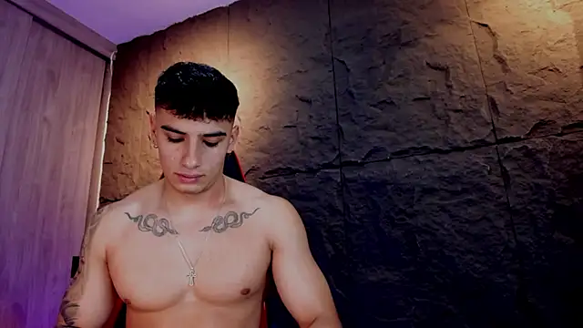 Snapshot of joseph_boy chatting on October 2025 11:43:01 AM joseph boy online show from October 2025 11:43:01 AM