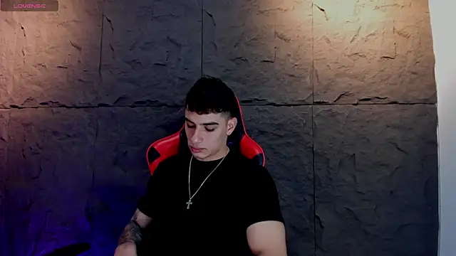 Snapshot of joseph_boy chatting on November 2025 11:45:01 AM joseph boy online show from November 2025 11:45:01 AM