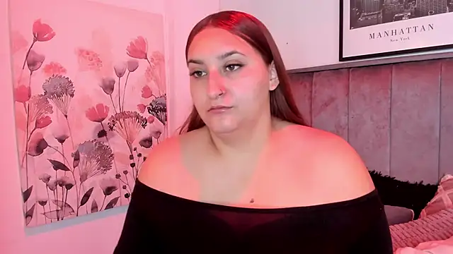 Alaia Cute online show from January 2026 02:36:02 AM