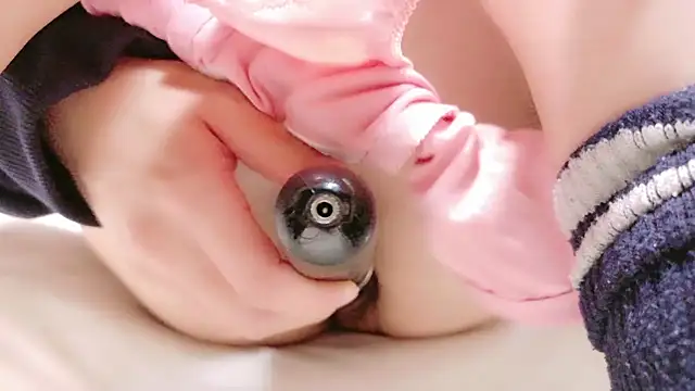 Snapshot of yukinA_xoxo chatting on February 2025 06:24:01 PM yukinA xoxo online show from February 2025 06:24:01 PM