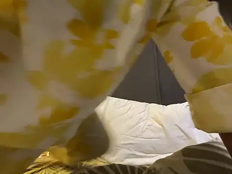 Snapshot of MaYaa__11 chatting on March 2025 05:02:01 PM MaYaa 11 online show from March 2025 05:02:01 PM